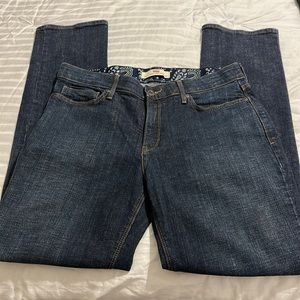NWOT Levi’s perfect waist 525 strait leg